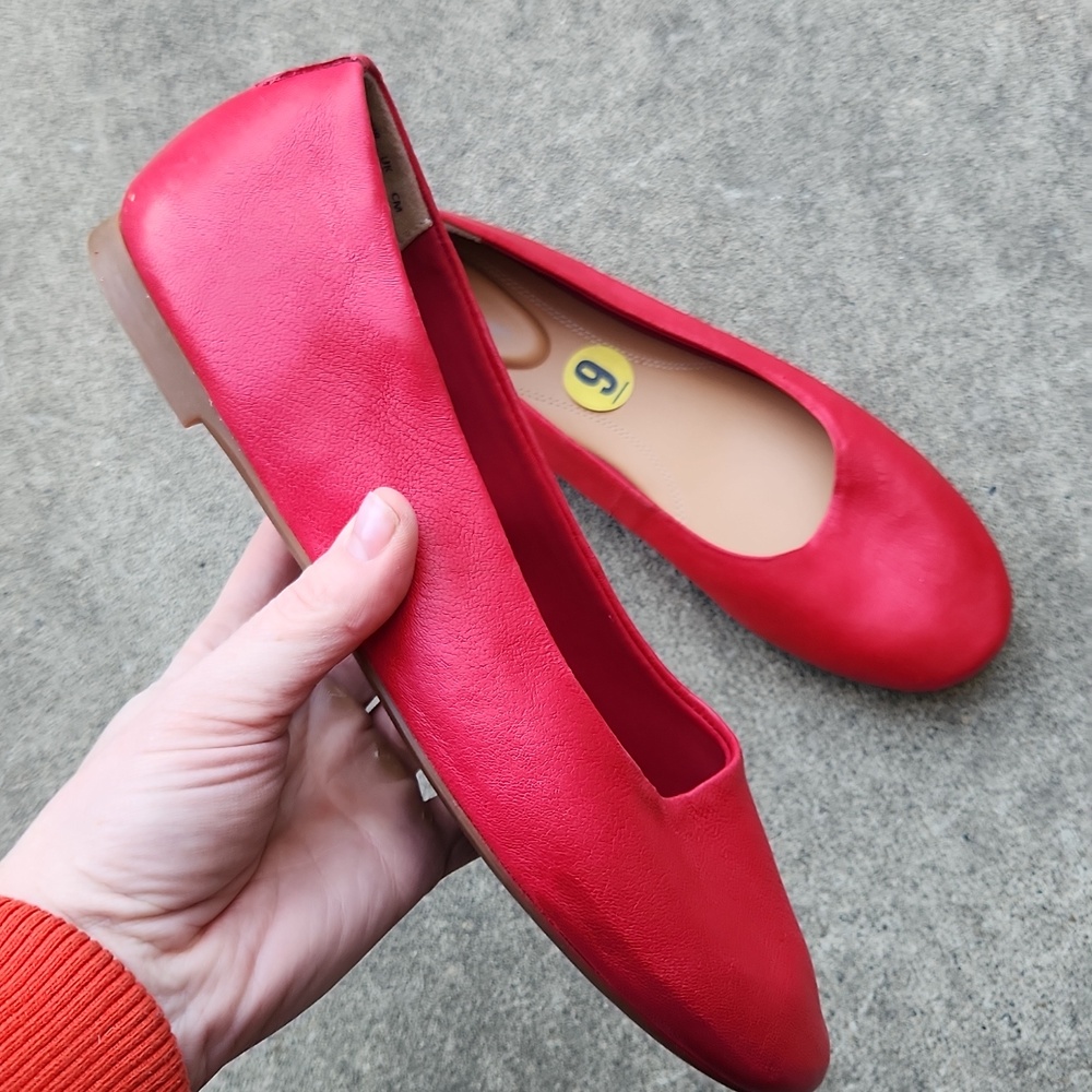 Hush Puppies Red Ballet Flats - Picture 5 of 10